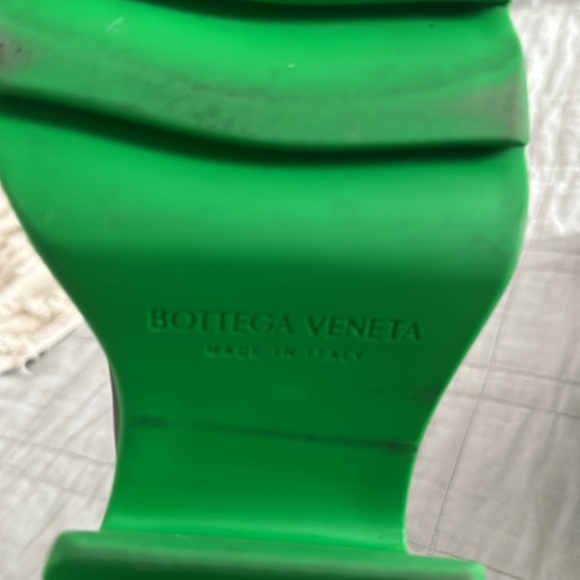 Bottega Veneta green/black flash boots - Picture 6 of 7